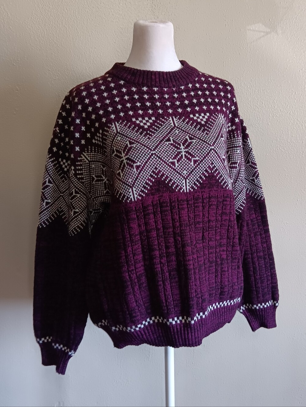 80s 90s Vintage Purple Geometric Crewneck, Flat Iron Mills Sweater Size Medium - Picture 2 of 7